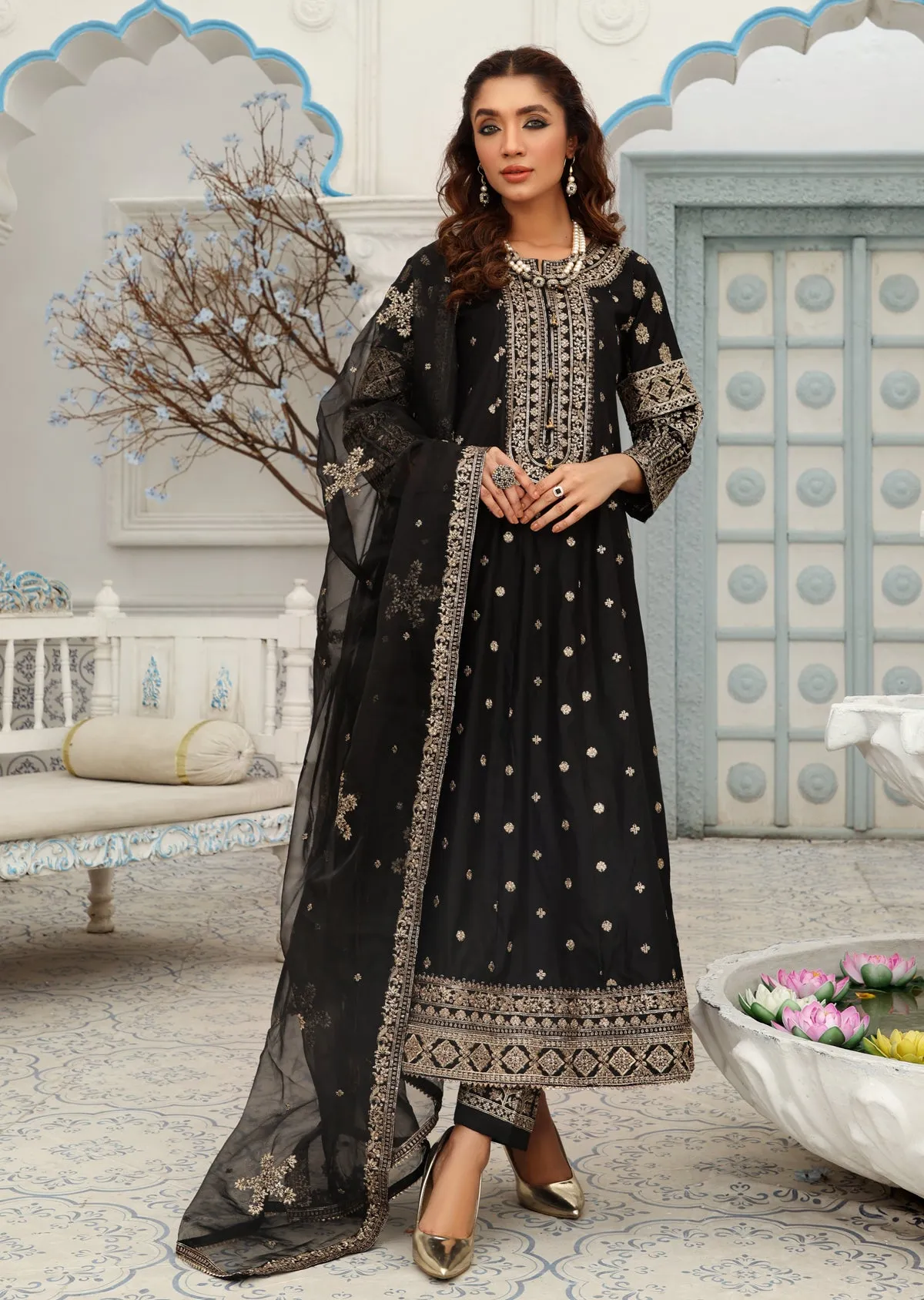 979 Readymade Katan silk Suit