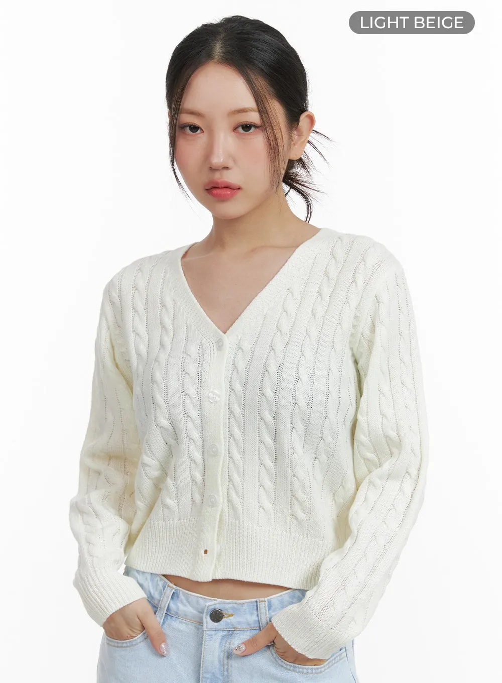 Cable Knit Buttoned Crop Cardigan OA415