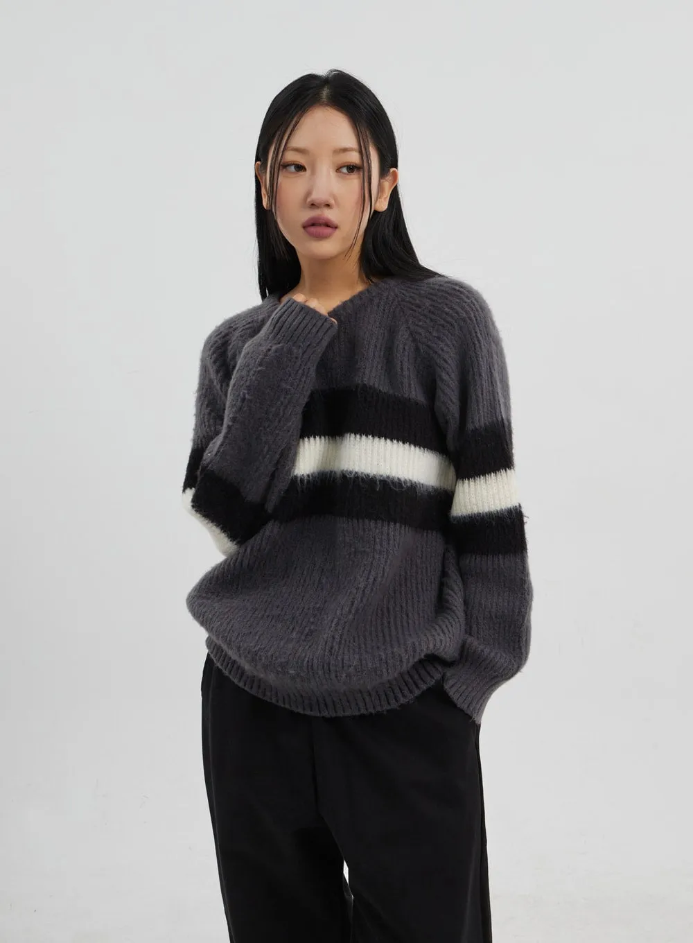 Oversized Crewneck Stripe Sweater CJ319